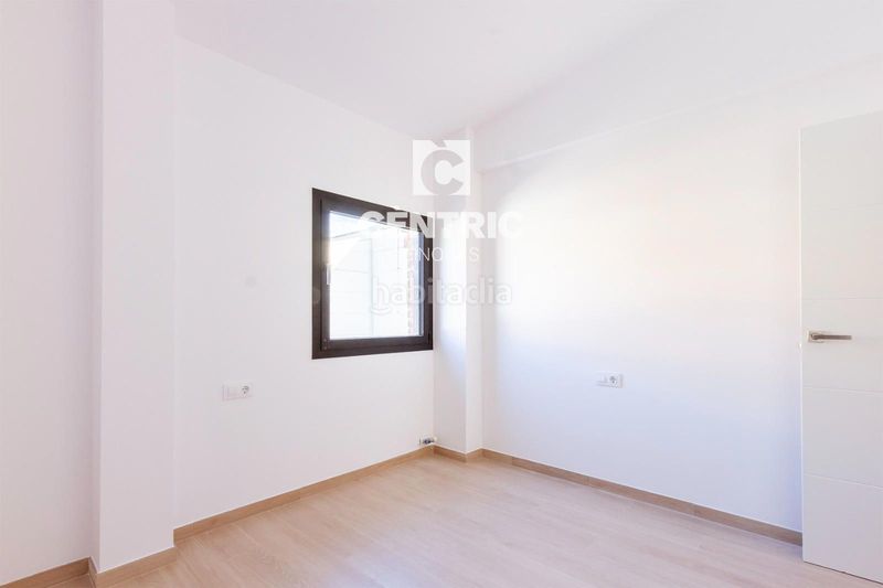 Foto ce3e7252-6d1f-4fc7-9047-4986c077b20c. Casa adossada a Barri del Centre Terrassa