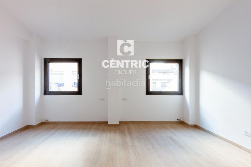 Foto fcfe4e69-e02d-4515-a2d5-9877386d7de9. Casa adossada a Barri del Centre Terrassa