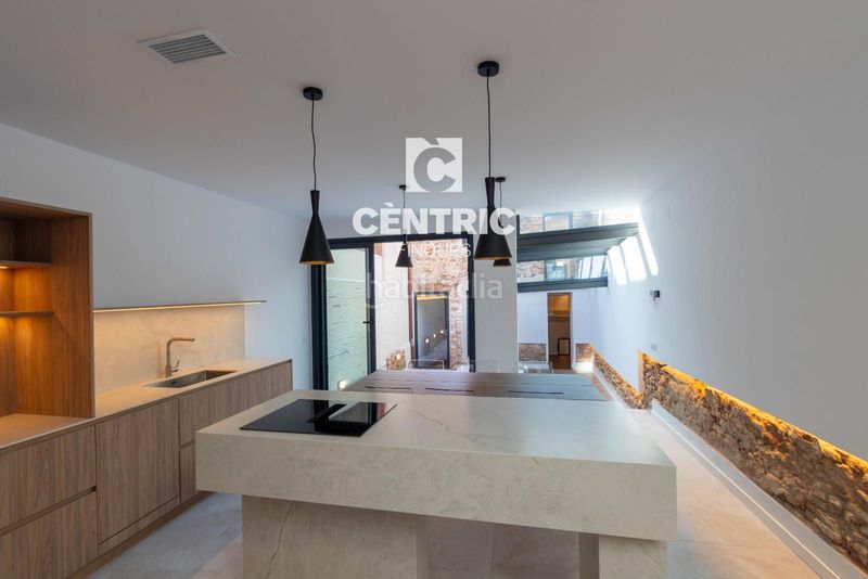 Foto c78df3d4-fab3-4e59-bc92-8ca01f05e0e3. Casa amb calefacció aparcament a Barri del Centre Terrassa