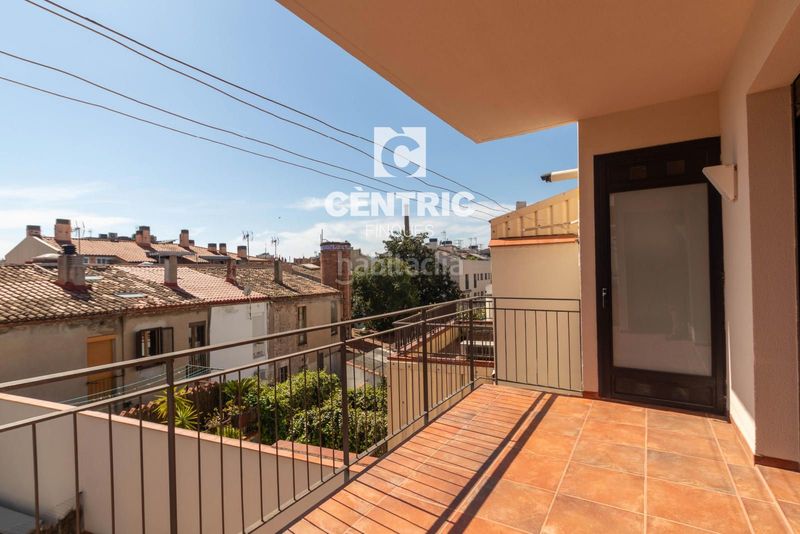 Foto 7bfab1e3-31b9-46f7-8908-8856c4fa44d0. Casa adossada amb calefacció a Centre Sabadell