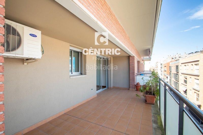 Foto 1d5cc9c4-f5cc-47f8-9364-f24fb4e6b55f. Dúplex amb calefacció aparcament a San Pere Terrassa