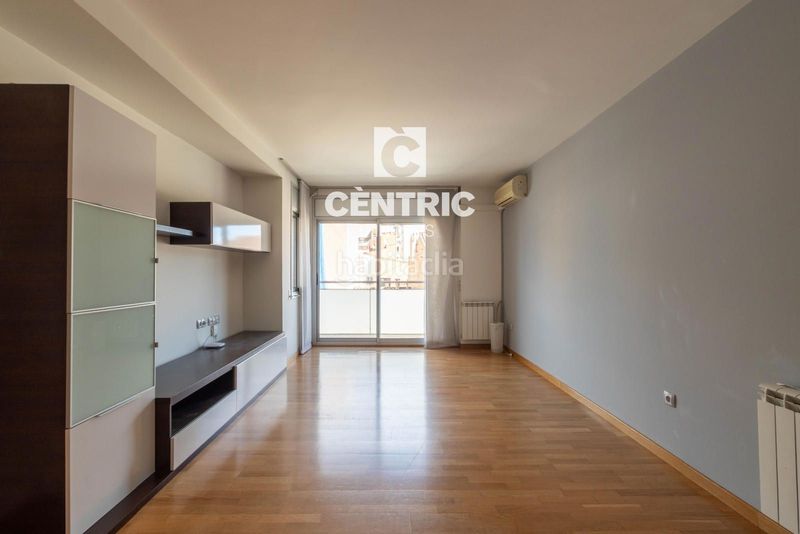 Foto c7fec001-13a3-469e-82c8-45ce8adb0dfa. Dúplex amb calefacció aparcament a San Pere Terrassa