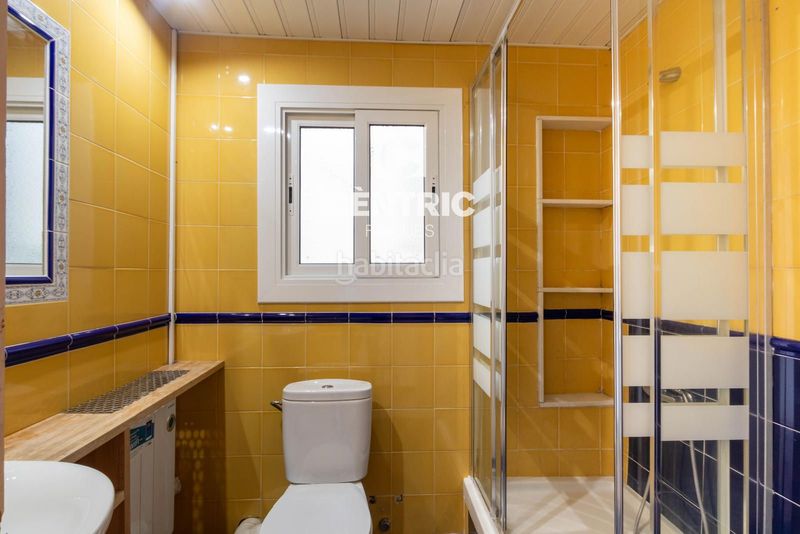 Foto 564c4817-08f1-4d96-a388-d9b60d1c5308. Àtic amb calefacció a Ca n'Aurell Terrassa