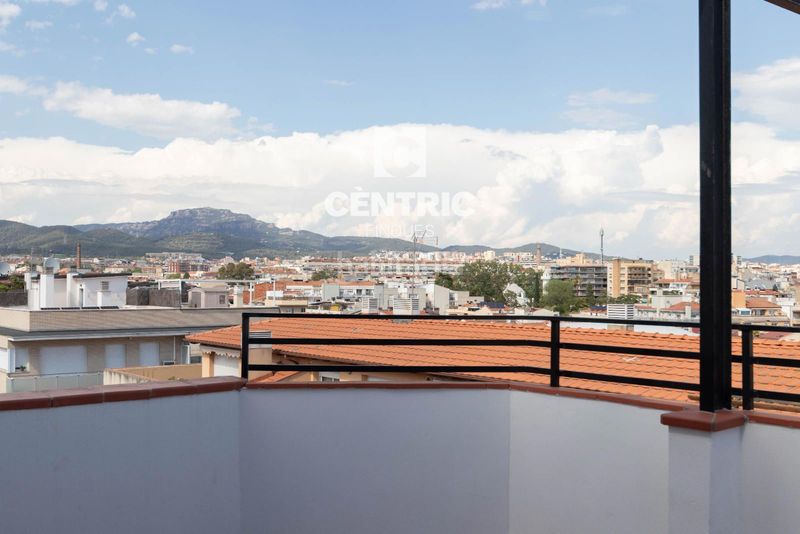 Foto 5ccf7c5b-0bfb-481d-a04c-7c725a4f1da8. Àtic amb calefacció a Ca n'Aurell Terrassa