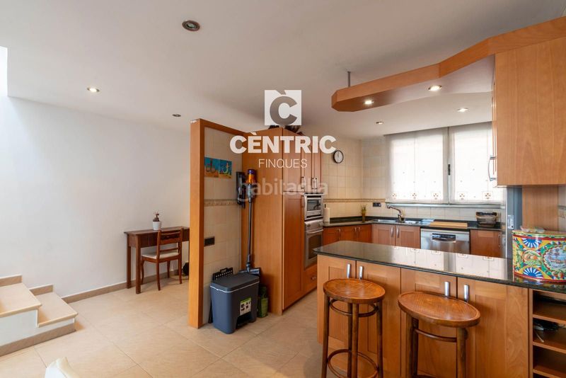 Foto f9741b93-6213-45cd-9f9e-1d2e0fbc7c28. Casa adossada amb calefacció aparcament a Ullastrell