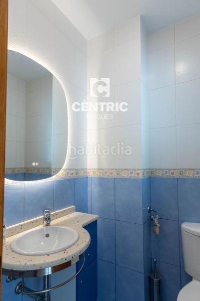 Foto 76bda680-0fb9-4627-a82c-28296705a2c3. Casa amb calefacció aparcament piscina a Eixample - Can Bogunyà Castellar del Vallès