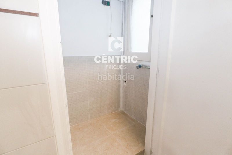 Foto 16f48207-8680-413d-b539-55e654e058b7. Rent flat with heating in Barri del Centre Terrassa