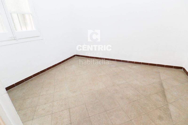 Foto a39a1812-cf50-48ba-836e-b894d7b3800a. Rent flat with heating in Barri del Centre Terrassa