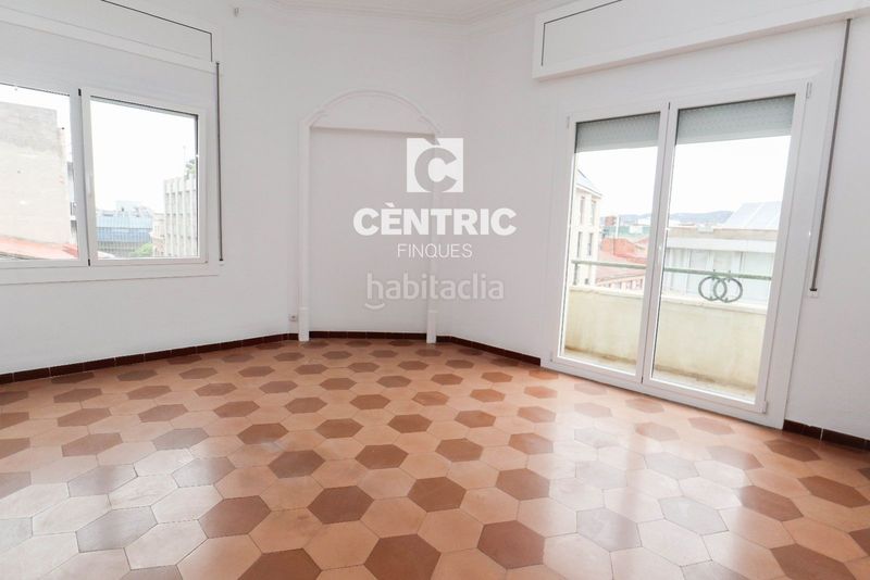Foto afc22196-5a22-4649-9159-d6126608fb44. Rent flat with heating in Barri del Centre Terrassa