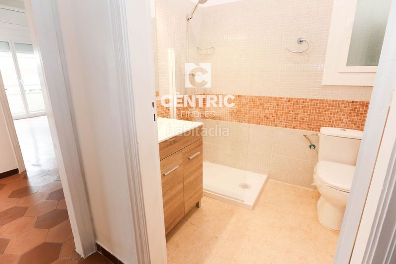 Foto b070ab95-511d-454b-9af3-9954473bb720. Rent flat with heating in Barri del Centre Terrassa