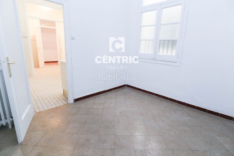 Foto d98af508-26bf-49b6-9d4a-968ab21b53bd. Rent flat with heating in Barri del Centre Terrassa