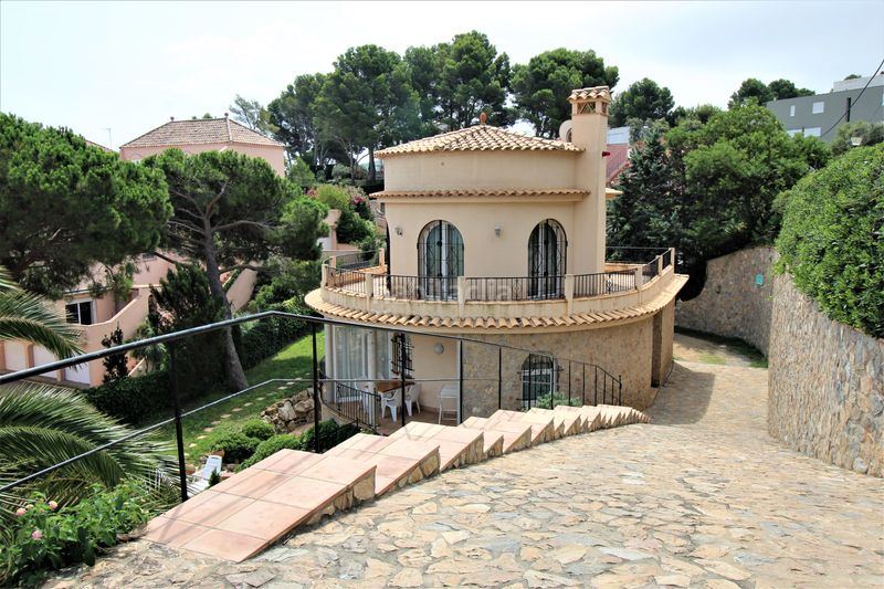 Foto 559e8632-3f67-4138-92ac-b123c5507635. Xalet amb xemeneia calefacció aparcament piscina a Begur