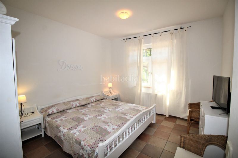 Foto ab522b8e-8b9d-40da-b4d0-75eb6da0db35. Xalet amb xemeneia calefacció aparcament piscina a Begur