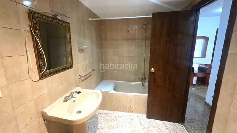 Foto 6712936f-8706-4abd-98ca-a257abe009c7. Alquiler piso  en alquiler en castellon de la plana, 4 dormitorios. en Castellón de la Plana