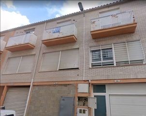 Casa adosada en Calle de la virgen del socorro 122. Casa adosada con 4 habitaciones
