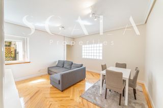 Location Appartement  Andrés mellado. En madrid