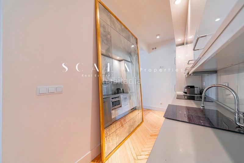 Foto 2aa988b6-1154-4b6b-94cc-3643bfe79243. Location appartement avec chauffage dans Recoletos Madrid