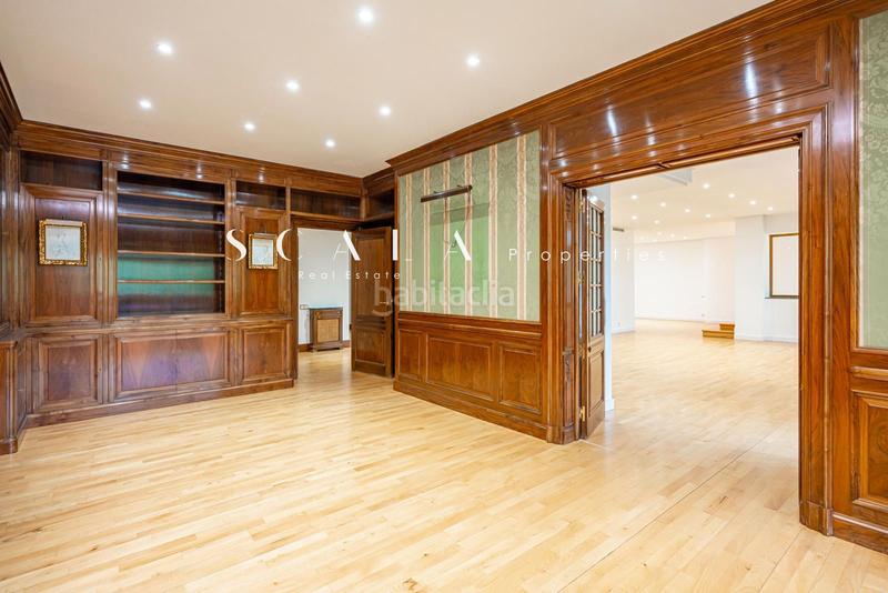 Foto 2e4bf2b4-9b93-4867-831c-64eb451ce1e0. Rent flat with heating parking in Castillejos-Cuzco Madrid