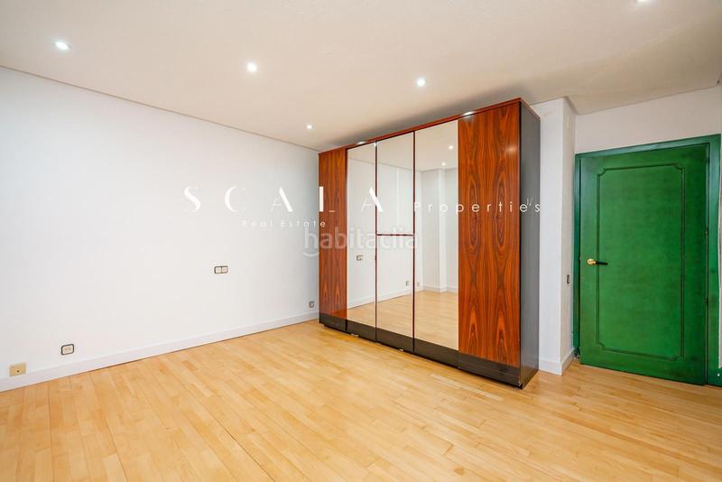 Foto 70642f10-0127-46d9-9d16-0385b1765bc5. Rent flat with heating parking in Castillejos-Cuzco Madrid