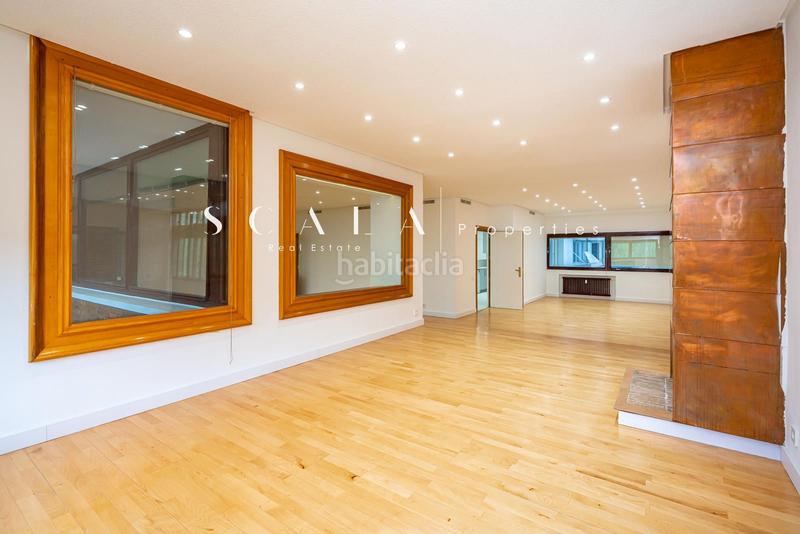 Foto e0c62ffb-2847-4b8d-ad80-d31f6dc959c4. Rent flat with heating parking in Castillejos-Cuzco Madrid