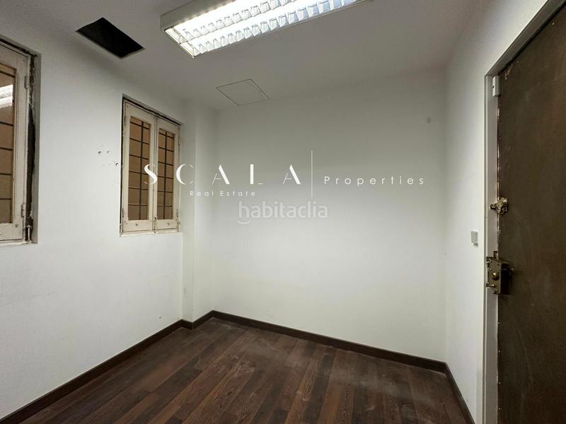 Foto 916f9142-61a5-4d43-a54a-9f3958ddfc6c. Miete büro mit heizung in Recoletos Madrid