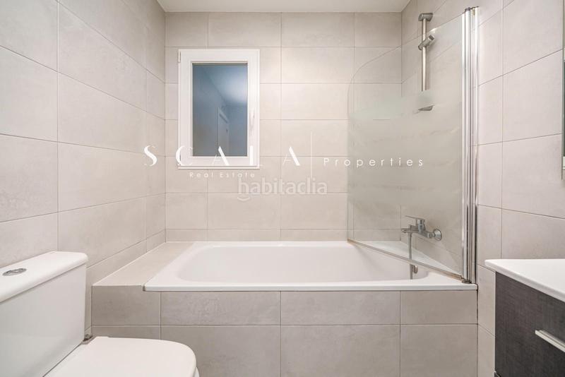 Foto 1bf2b092-5c0f-47a5-b86e-f61a793f346a. Affitto appartamento con riscaldamento in Fuente del Berro Madrid