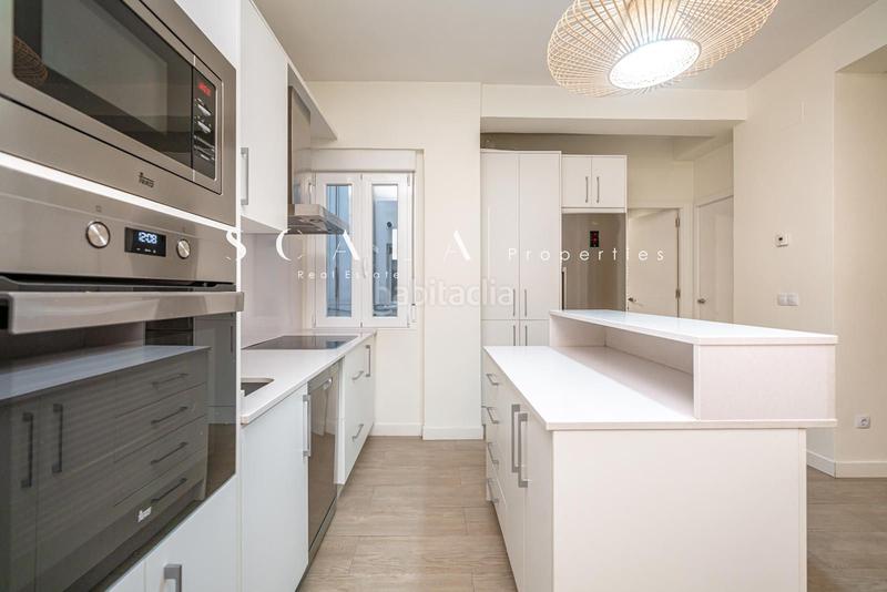 Foto 4cd33543-d8bf-4f29-a5e3-c42d30485f98. Location appartement avec chauffage dans Fuente del Berro Madrid