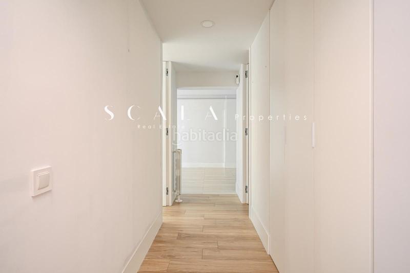 Foto b4950be3-f393-4746-80a5-11c2774f3938. Location appartement avec chauffage parking dans Castillejos-Cuzco Madrid