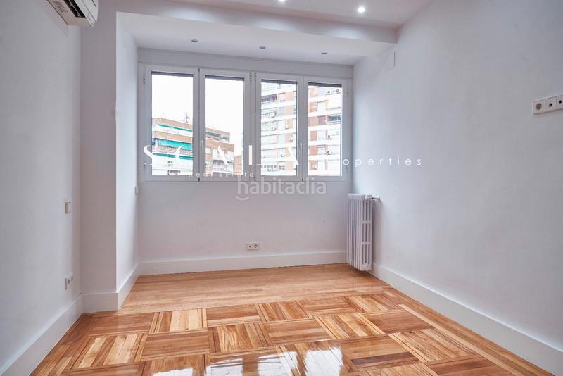 Foto 22c280df-a4c9-42cb-b53c-44260749ee17. Piso en Lista Madrid