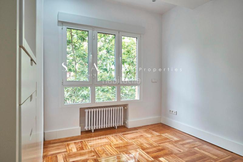 Foto 763f6ef4-84b1-44e8-a74c-fb70f1bb3383. Piso en Lista Madrid