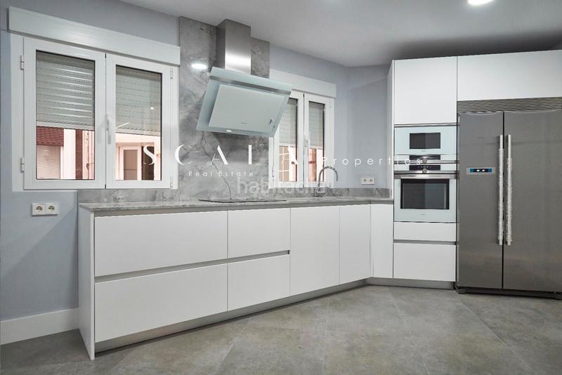 Foto c56005b8-ff5c-4374-9a5b-f4af89ca89a5. Piso en Lista Madrid