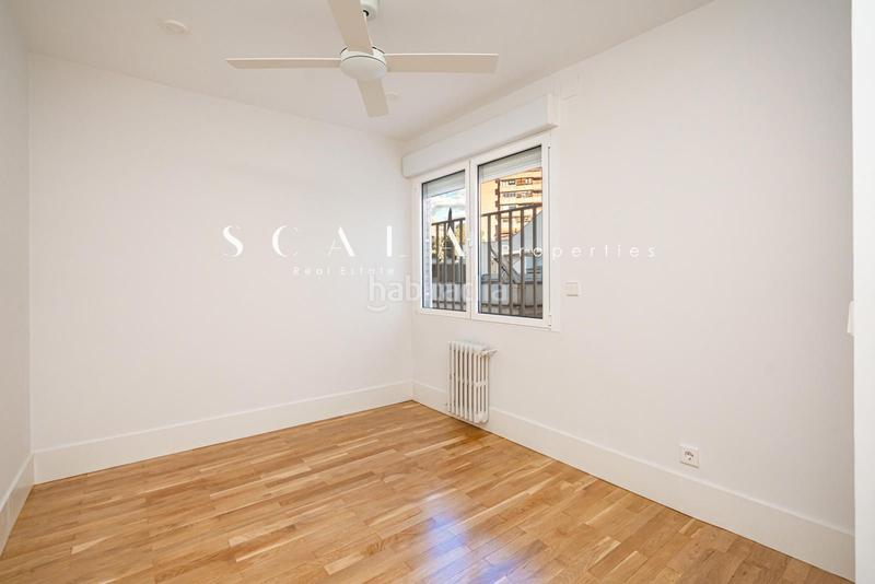 Foto 2ff33947-ede0-432e-ae9b-c1027049a15c. Lloguer pis amb calefacció aparcament piscina a Hispanoamérica-Bernabéu Madrid