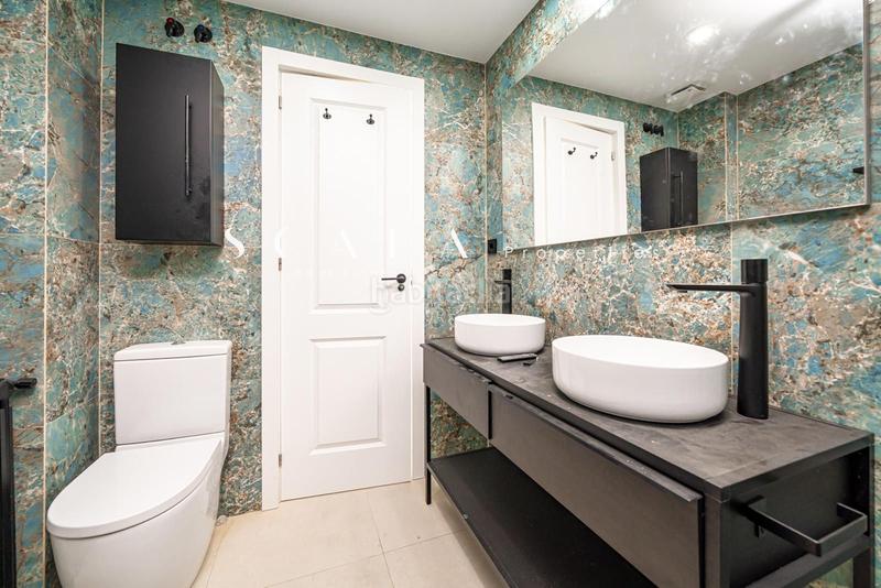 Foto 708243d0-f267-4f6c-8adb-8f6db578a584. Lloguer pis amb calefacció aparcament piscina a Hispanoamérica-Bernabéu Madrid