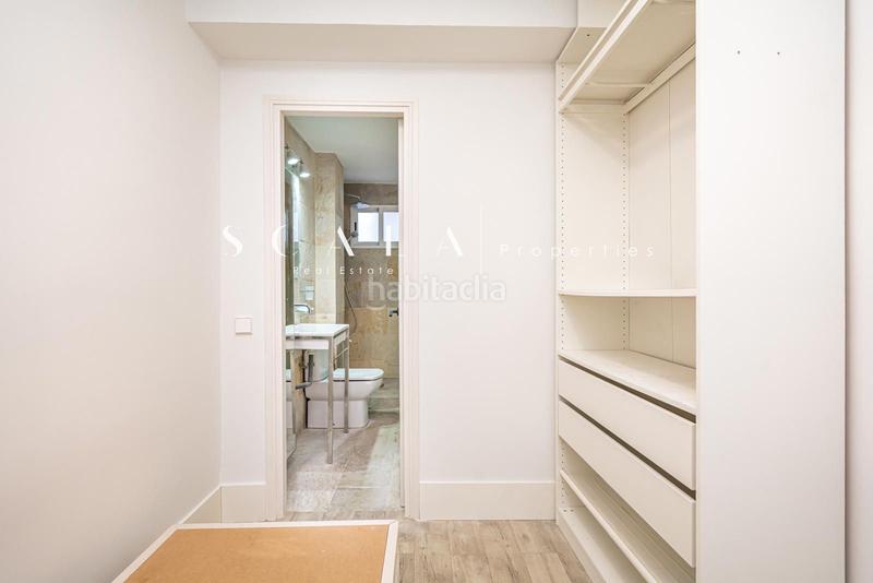 Foto 1f9de32c-3a93-4c5d-be0f-f0350afc8eeb. Miete etagenwohnung mit heizung parking pool in Hispanoamérica-Bernabéu Madrid