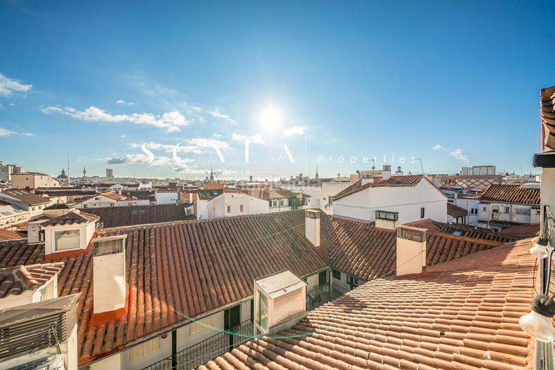 Foto 998ebd00-5106-4784-bee0-e00e7b62c843. Location attique avec chauffage dans Justicia-Chueca Madrid