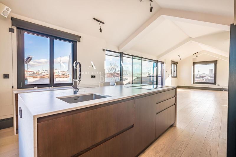 Foto d3f2e620-c6dd-485d-ab33-ccc8a4dd54e3. Location attique avec chauffage dans Justicia-Chueca Madrid