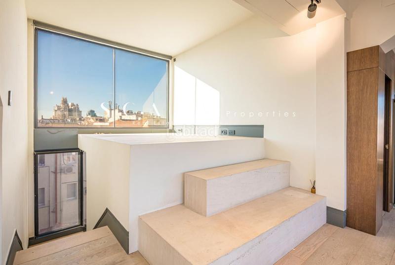 Foto d8f7c5d7-cf26-4d9a-9fd4-ca2179afadad. Location attique avec chauffage dans Justicia-Chueca Madrid