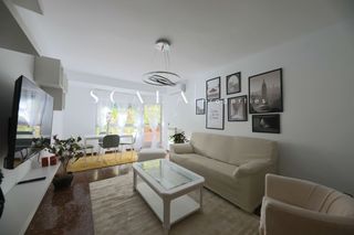 Rent Flat  Tribaldos. En madrid