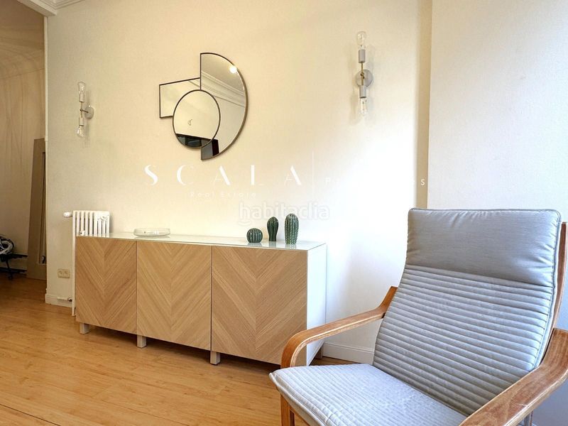 Foto 12cd8866-805d-47ac-8317-a25f72ee8f14. Rent flat with heating in Jerónimos Madrid