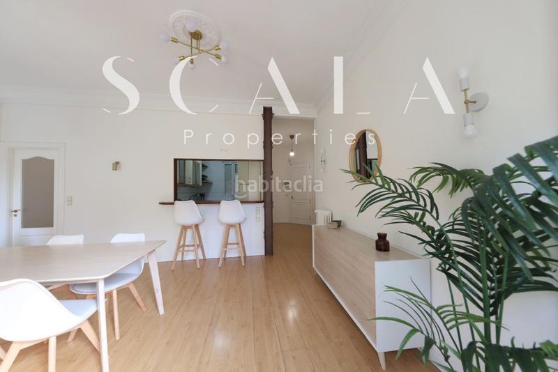 Foto 47e68f8a-1ffe-4d23-97d1-cb96f1144c6e. Rent flat with heating in Jerónimos Madrid