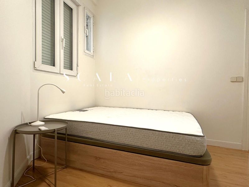 Foto 5e8912fa-1962-47dd-b7ed-d4cbc0a71b3b. Rent flat with heating in Jerónimos Madrid
