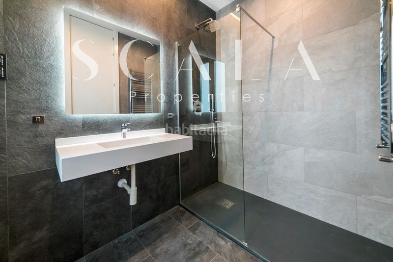 Foto f3a75991-ee3f-44bb-835b-0e2ce04d8a2a. Lloguer pis amb calefacció a Lista Madrid