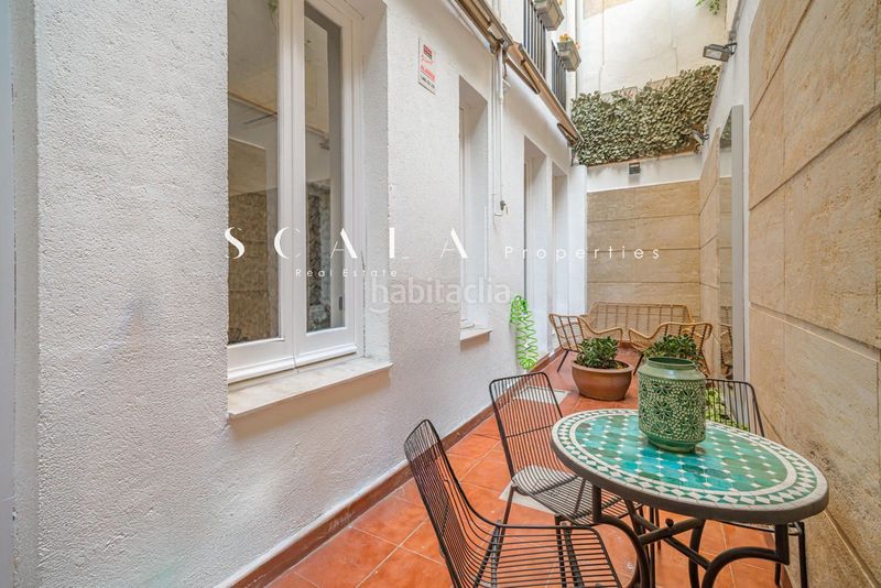 Foto 6023aff6-ac2c-4a76-b596-baac0997e988. Rent duplex with heating in Recoletos Madrid