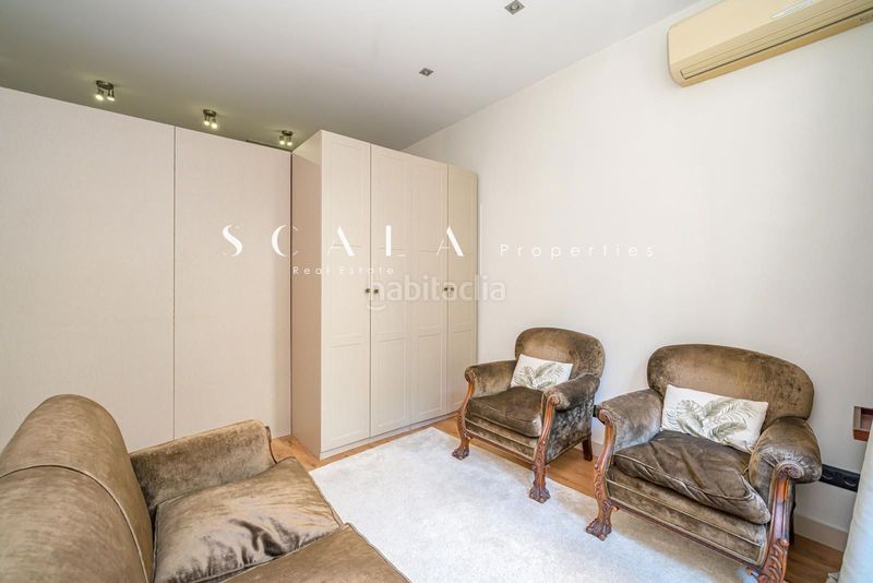 Foto ec0f2791-700f-414a-832e-d391fe2f5dae. Rent duplex with heating in Recoletos Madrid