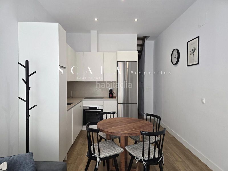 Foto 0bd6162e-88fe-4ca8-89bf-97ff343f8830. Affitto duplex con riscaldamento in Lista Madrid