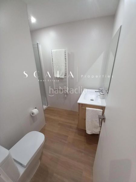 Foto a311ed42-7adf-4739-af11-7a86e2875912. Rent duplex with heating in Lista Madrid