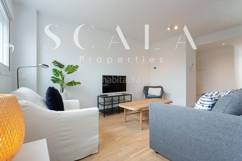 Foto 6b13e21a-6dce-49c4-a4b1-47082d163484. Alquiler ático en Lista Madrid