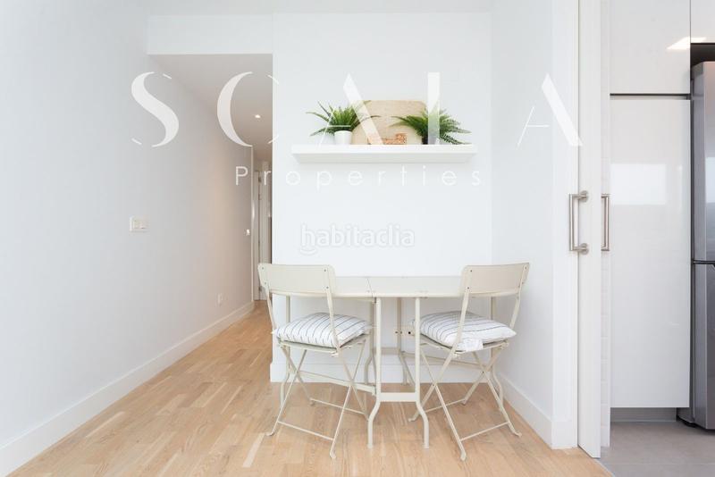 Foto 6036235a-724f-42ca-8e3b-667085b49550. Lloguer àtic amb calefacció a Lista Madrid