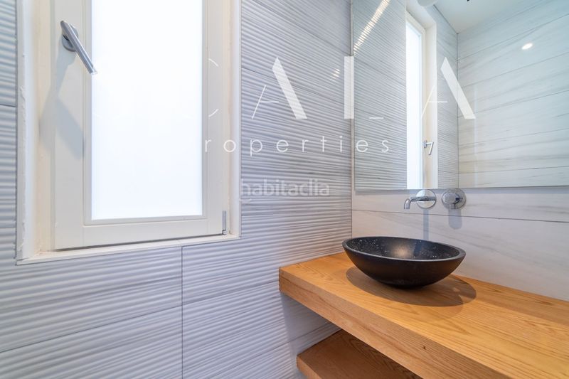 Foto 7c4fcf7a-730b-465e-896a-83664add3659. Rent flat with heating in Recoletos Madrid