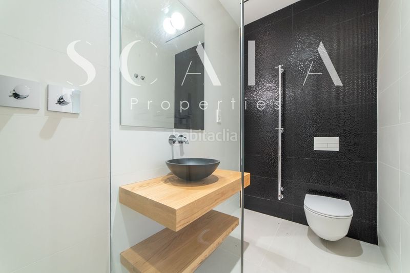 Foto a8e9305a-ab64-4a26-affe-4e20391e50a2. Rent flat with heating in Recoletos Madrid